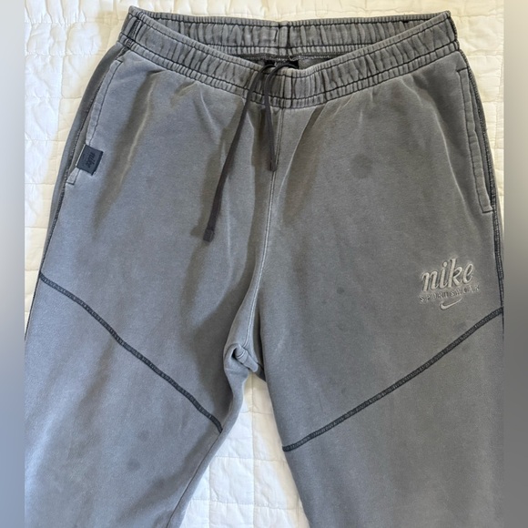 Nike gray sports athletic sweatpants, distressed men size large bottoms - Picture 3 of 7